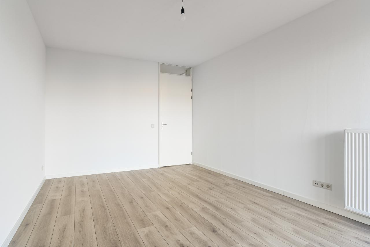 Spacious apartment with roof garden in De Kameleon - Image 7