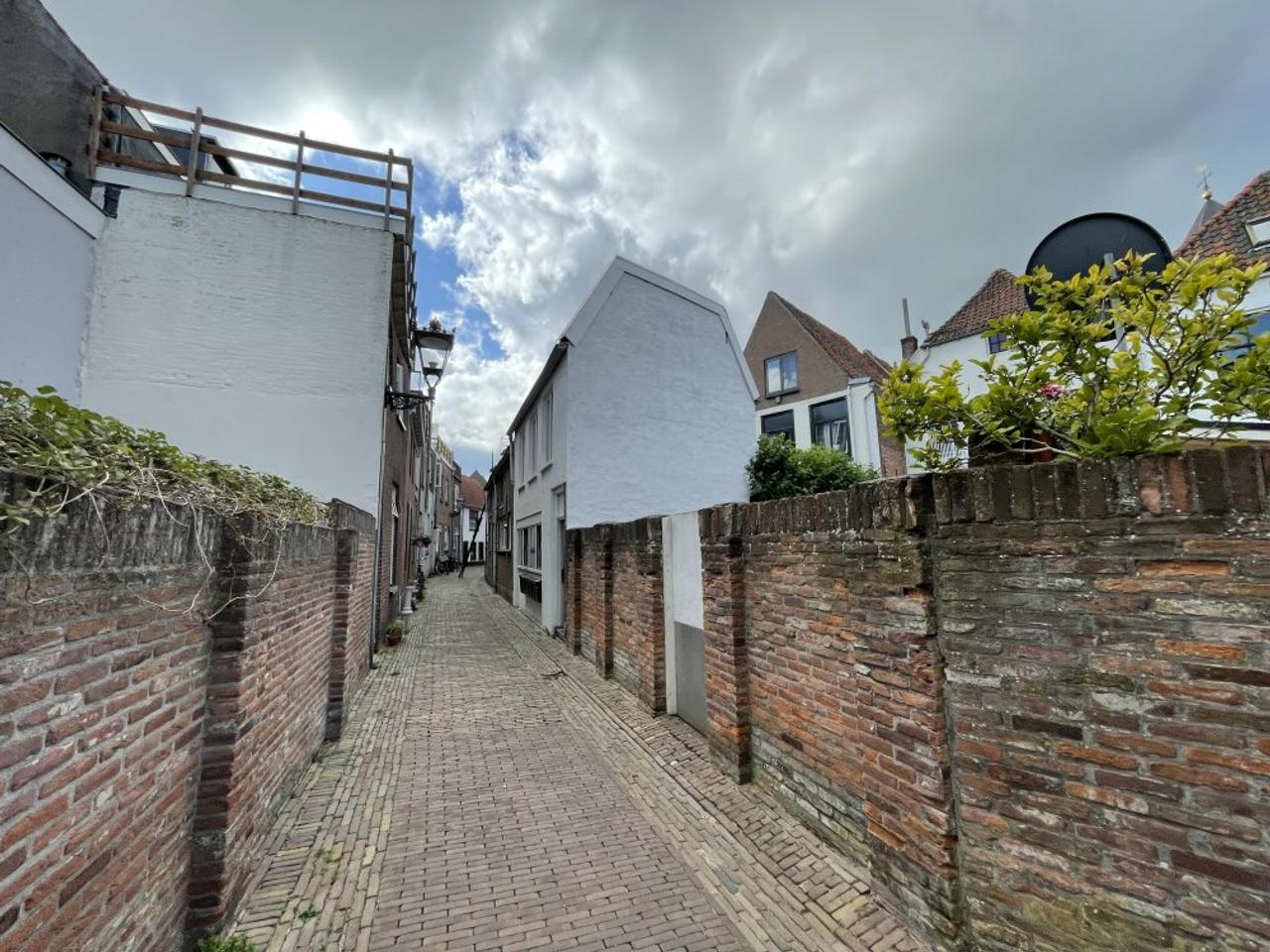 Eigen plekje met binnenplaats in Kampen - Afbeelding 3