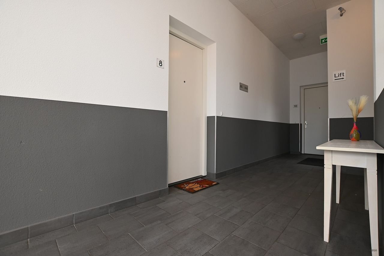 Bright corner apartment in Kloosterveen - Image 2