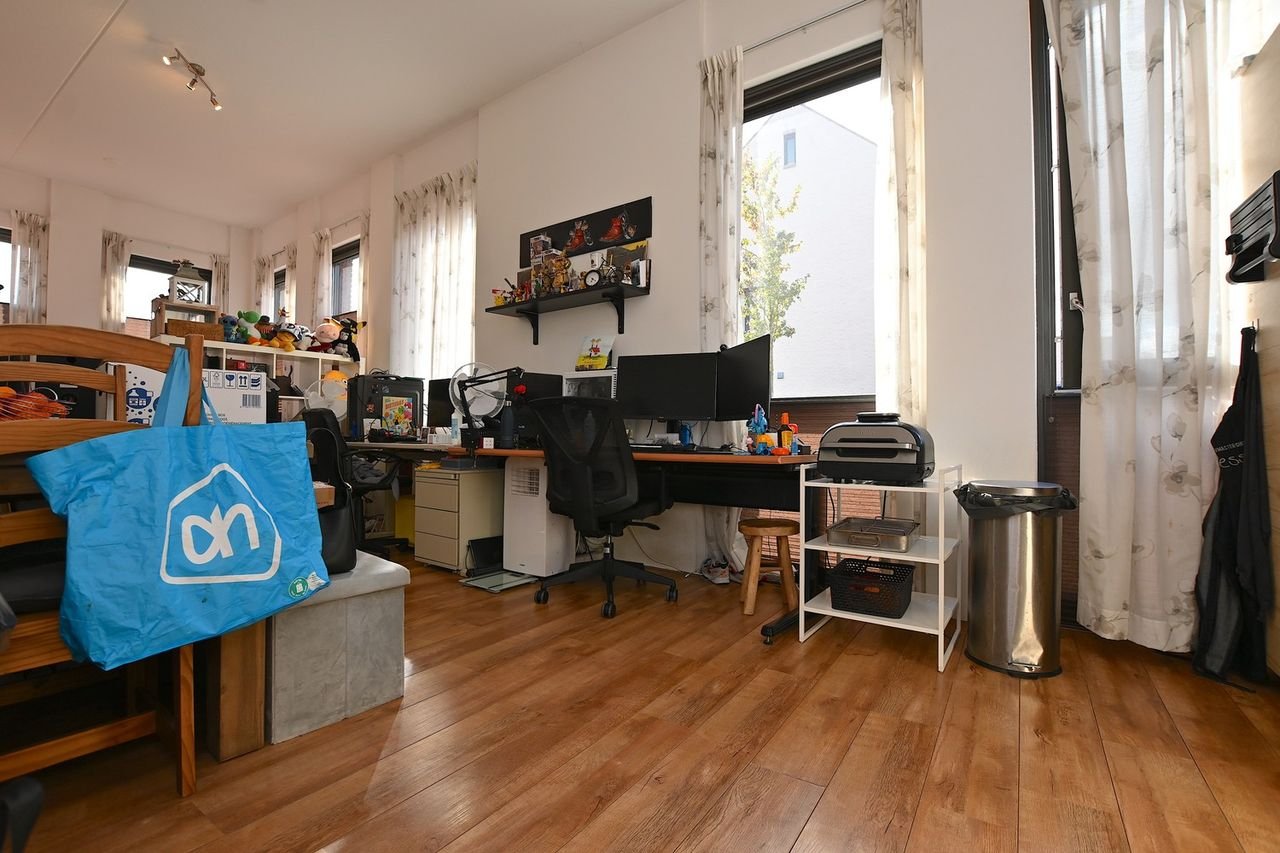 Bright corner apartment in Kloosterveen - Image 9