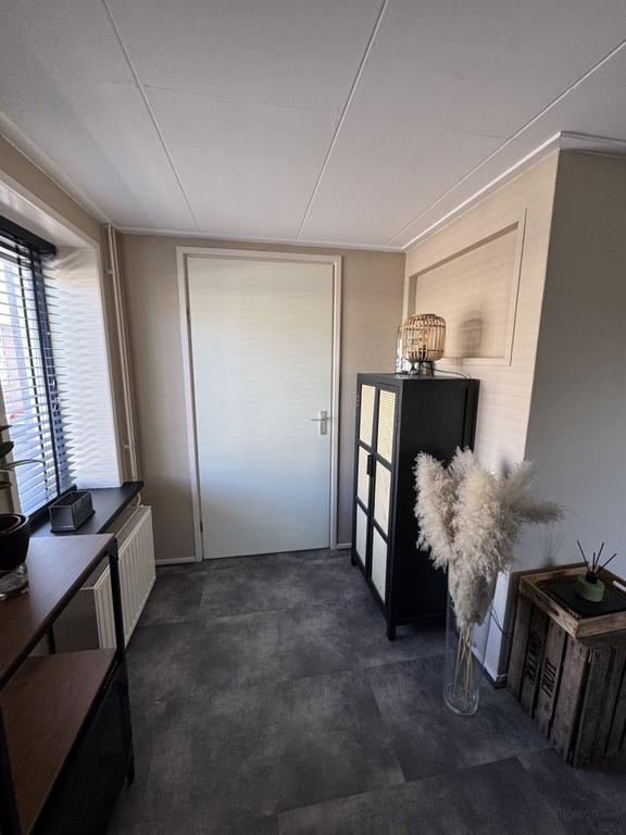 Spacious roof terrace and 72 m² in Dieze-Centrum - Image 6