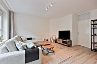 Gemeubileerd 3-kamerappartement met balkon - Afbeelding 3