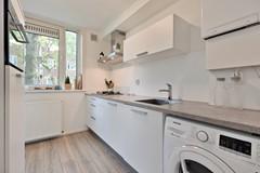 Gemeubileerd 3-kamerappartement met balkon - Afbeelding 6