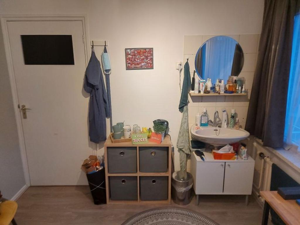 Studentenkamer van 20 m² met tuin in Tilburg - Afbeelding 1