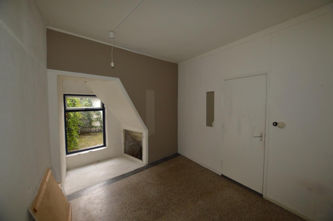Kamer met wastafel in Oud-Assendorp - Afbeelding 2