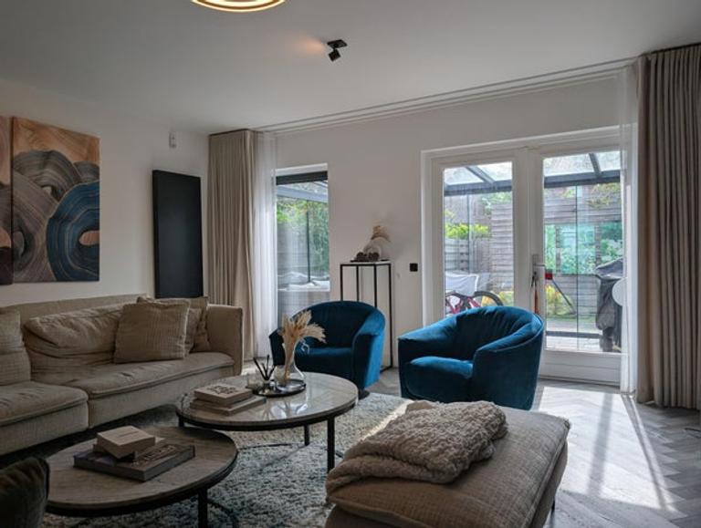 148 m² gezinshuis met serre in De Lanen - Afbeelding 1