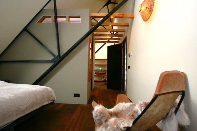 Detached former church of 440 m² in The Hague - Image 74