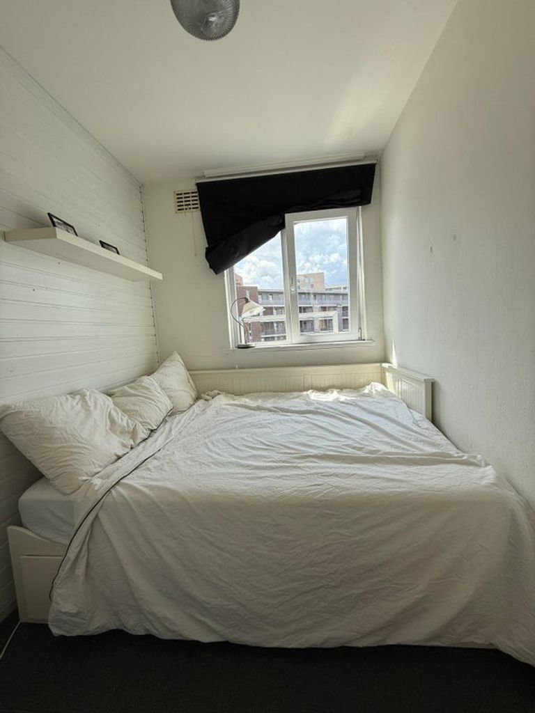 Double room of 20m² in Belcrum - Image 3