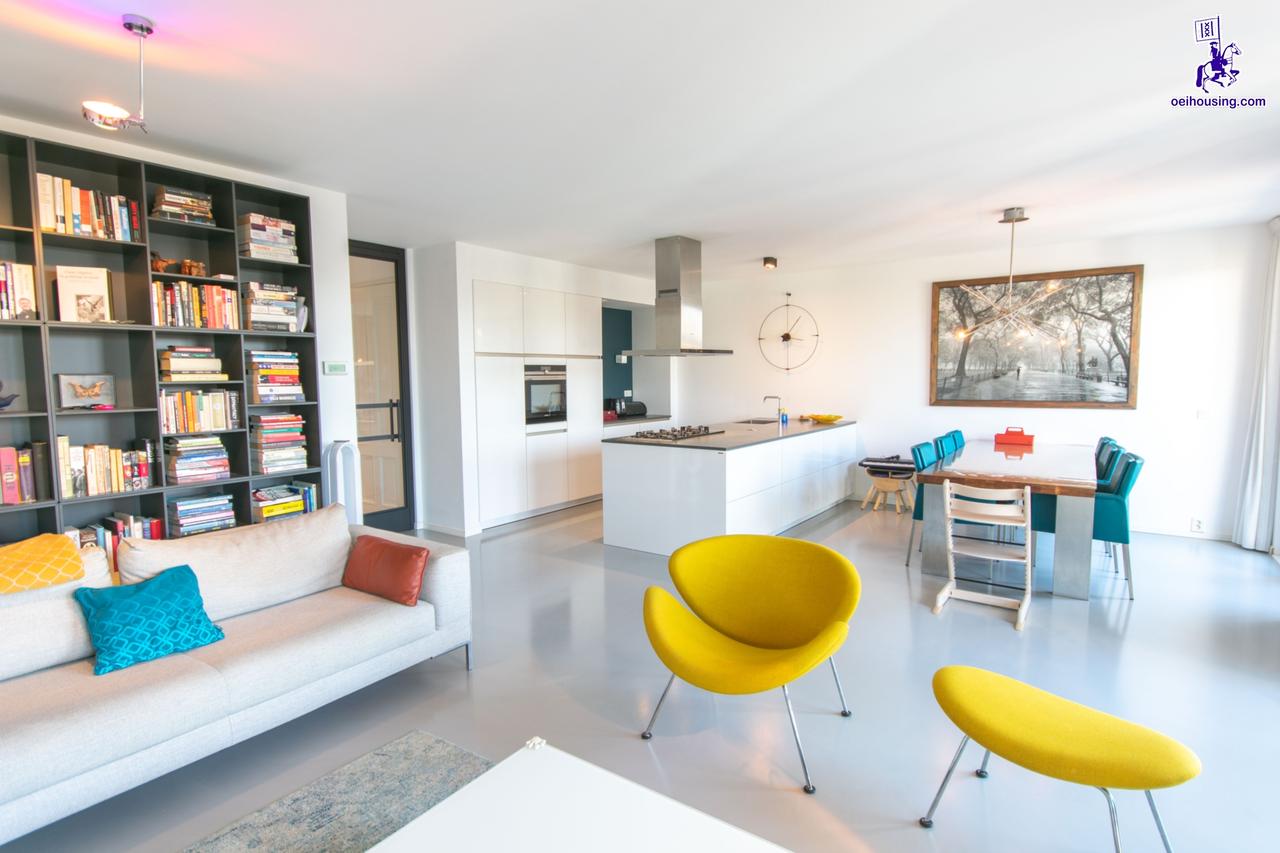 Gemeubileerd 3-kamerappartement met balkon - Afbeelding 3