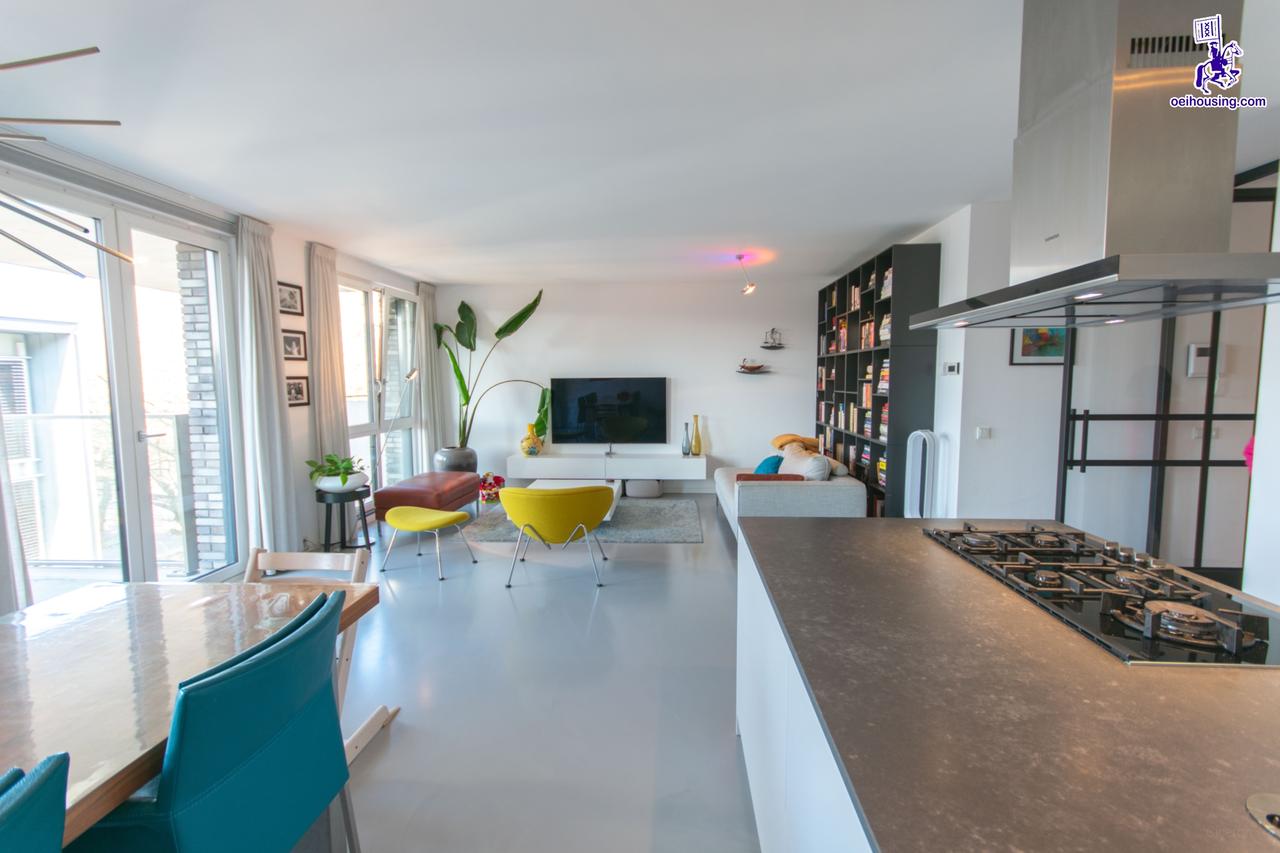 Gemeubileerd 3-kamerappartement met balkon - Afbeelding 10
