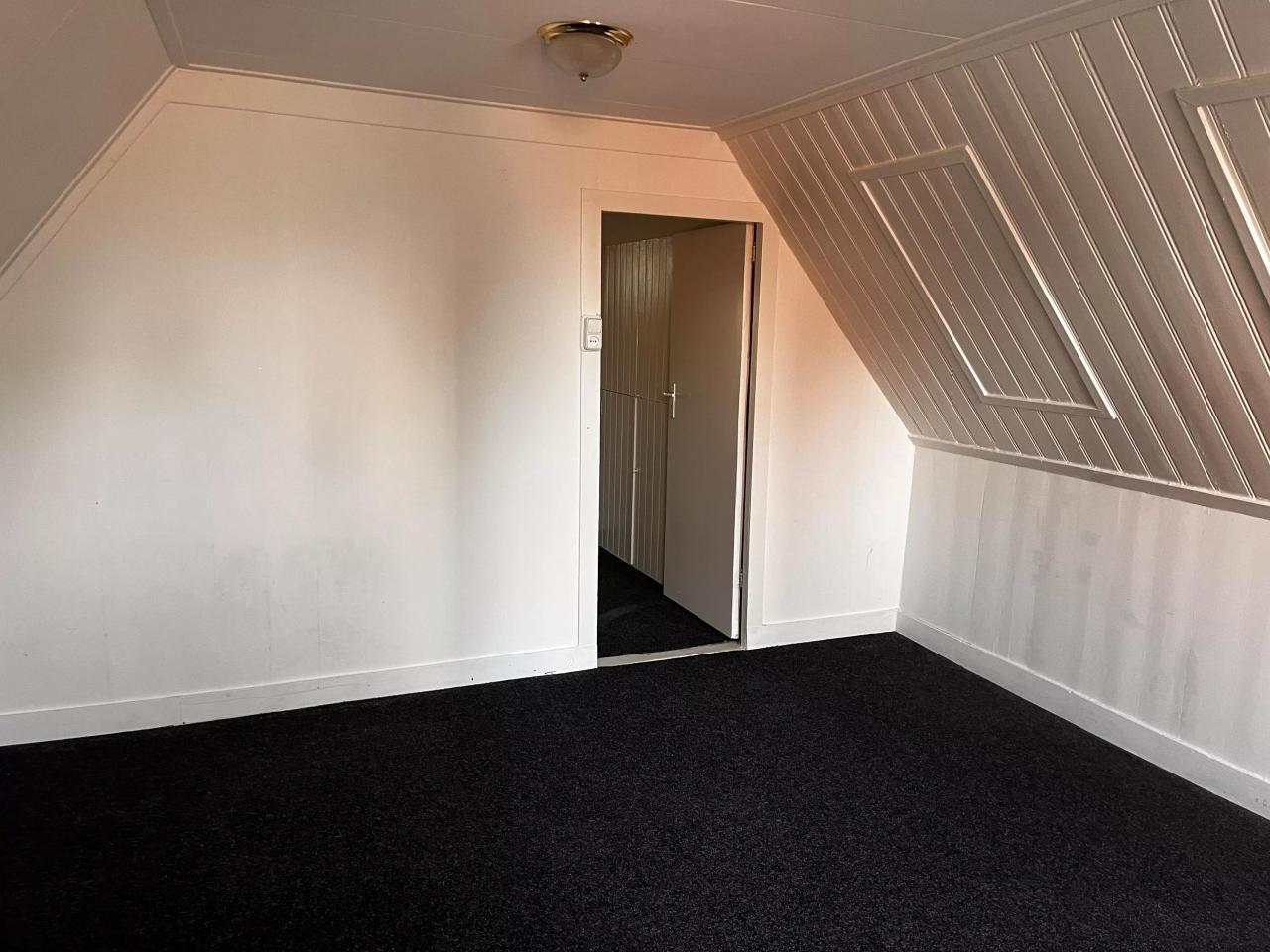 Three-bedroom apartment in the heart of Zwolle - Image 14