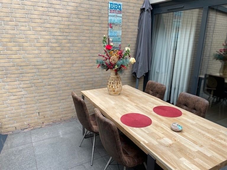 Riant familiehuis met kantoor in De Blaak - Afbeelding 10