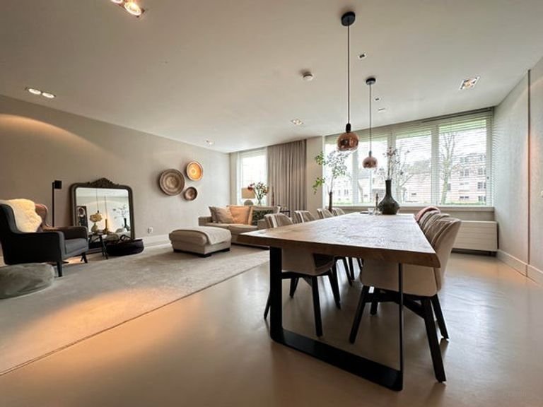 Royaal appartement met terras aan het park - Afbeelding 2