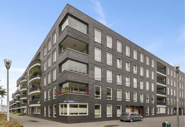 Royaal appartement met terras aan het park - Afbeelding 1