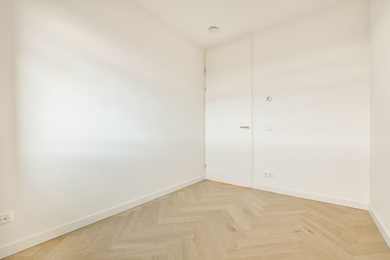 Corner Apartment (68m²) in Hoofddorp - Image 19