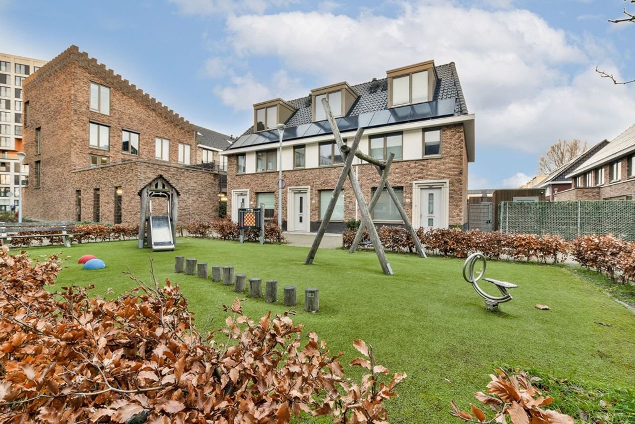 Corner Apartment (68m²) in Hoofddorp - Image 24