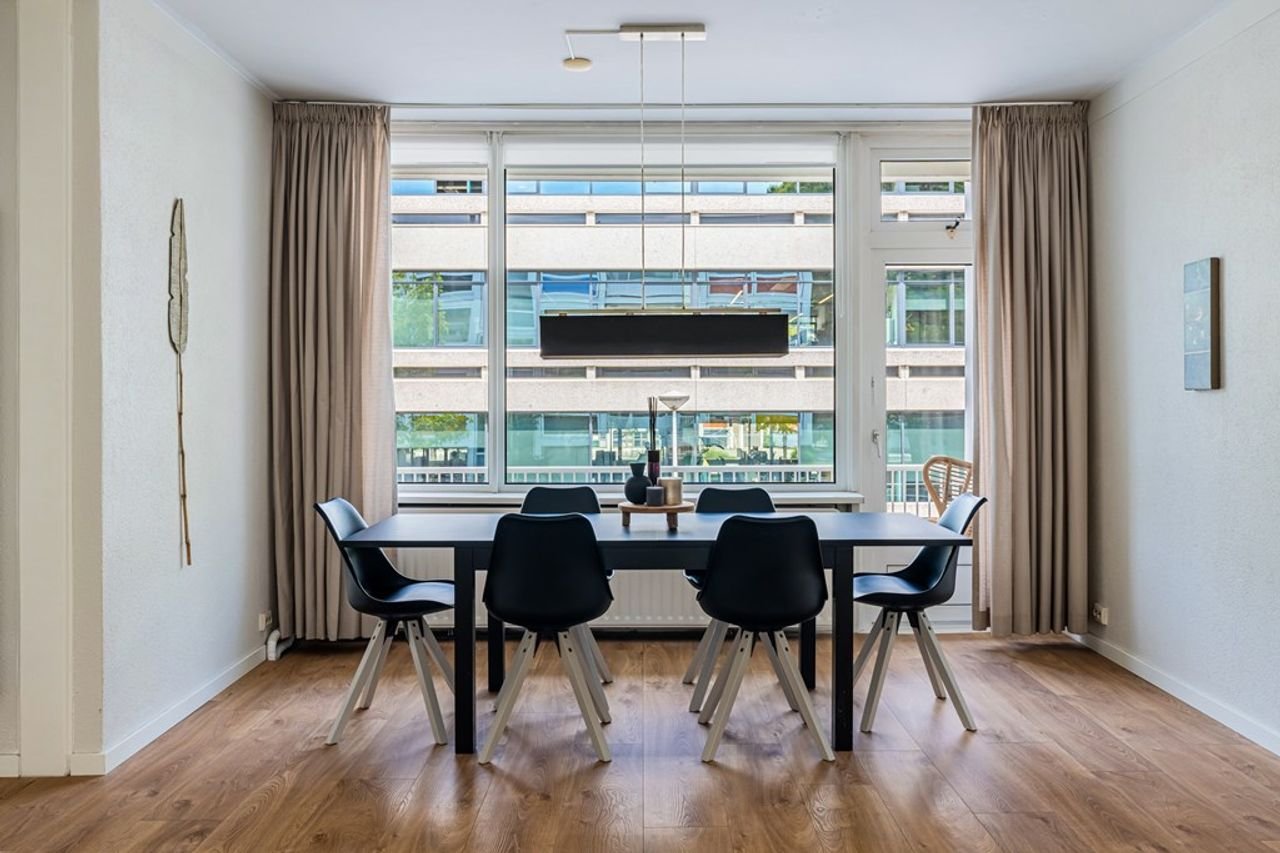 Licht hoekappartement met twee balkons in Zuid - Afbeelding 8