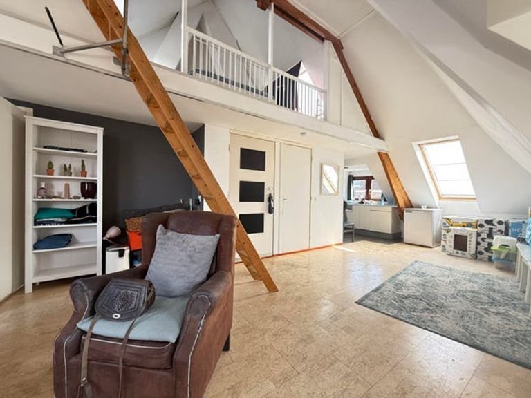 Licht appartement met vide in hartje Breda - Afbeelding 3