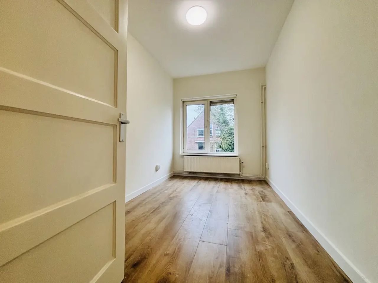 Renovated 3-room apartment in Oud-Rijswijk - Image 4