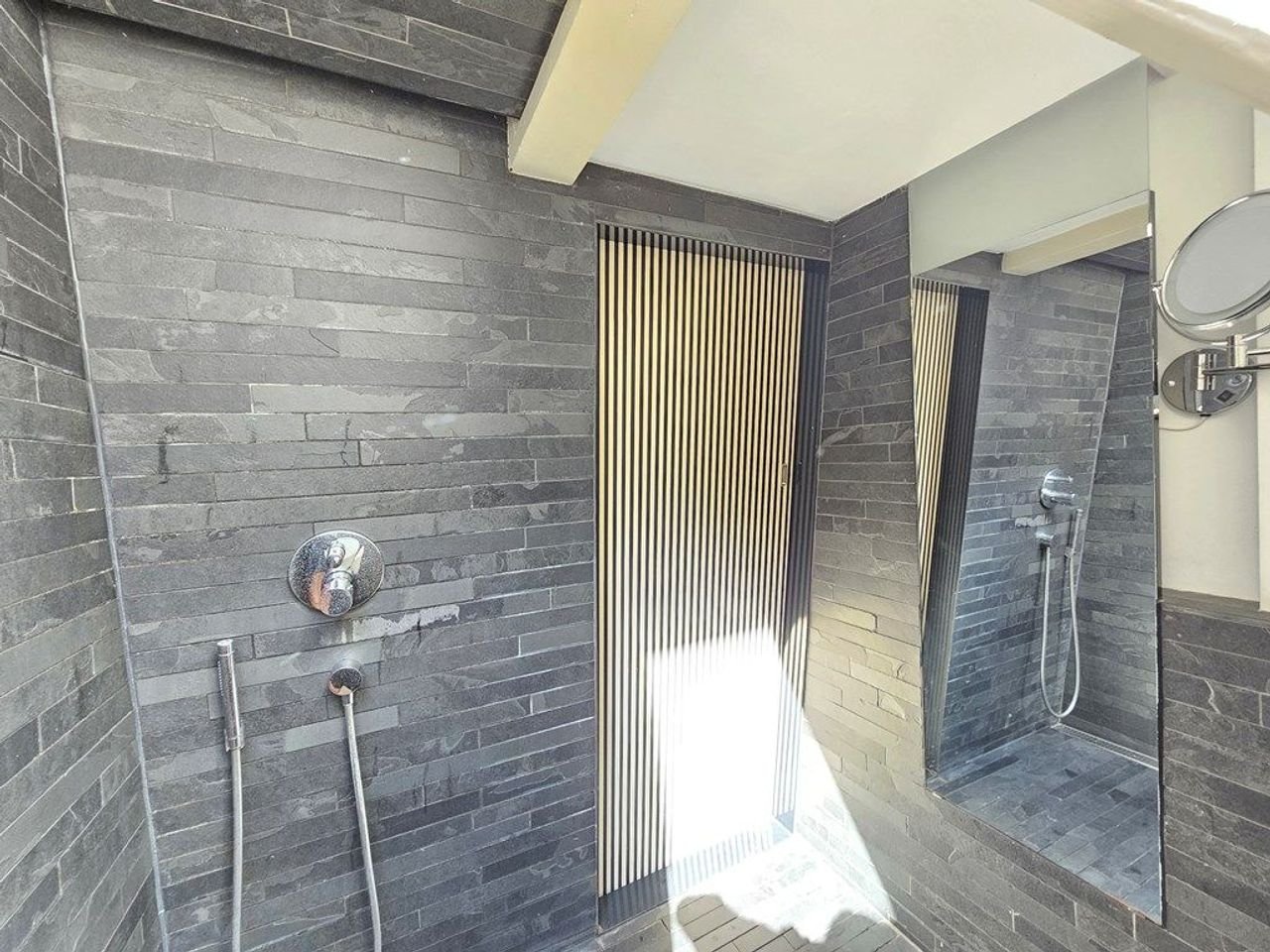 Loft in 9 Straatjes met terras - Afbeelding 31