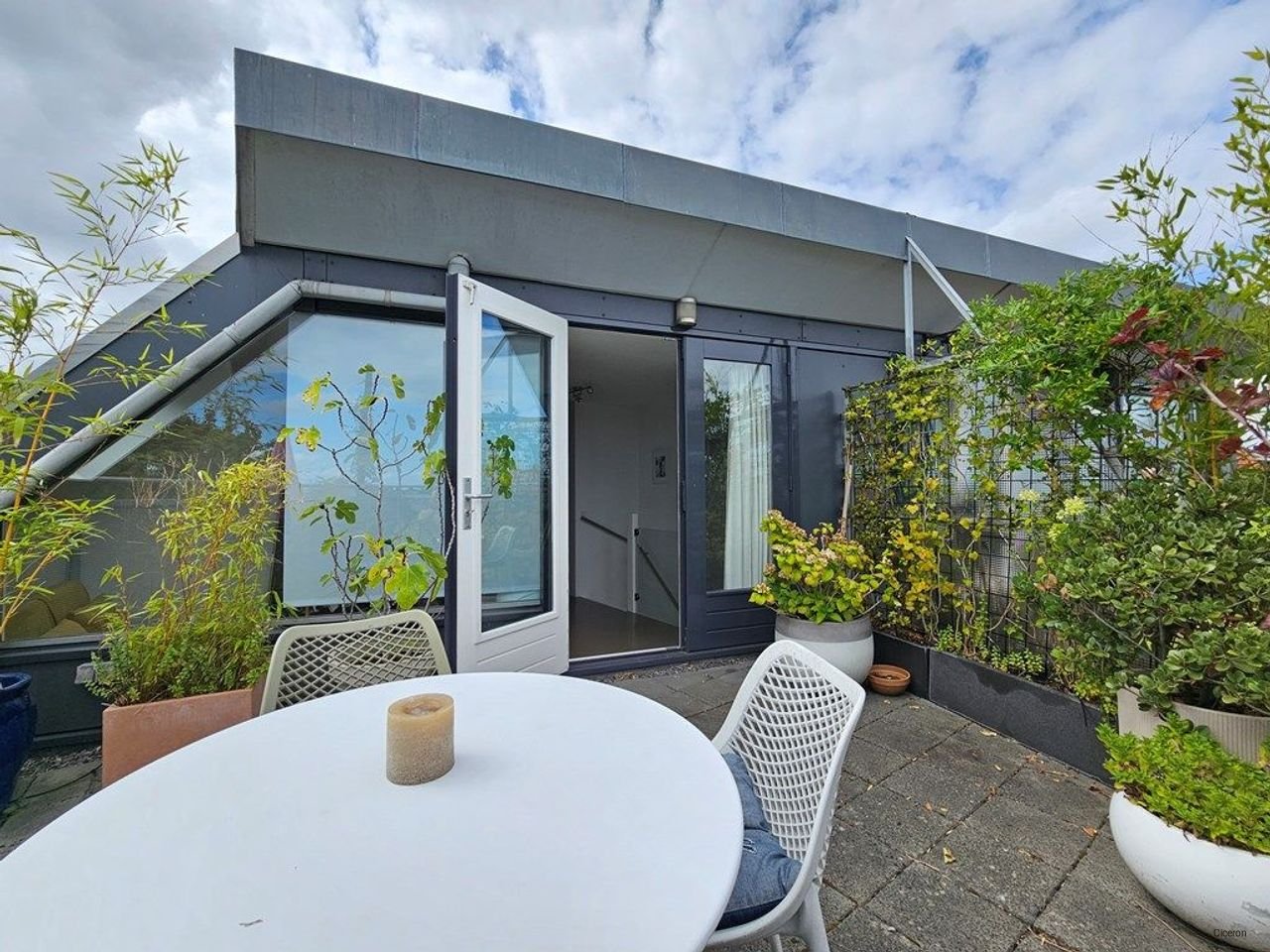 Modern appartement met dakterras en lift - Afbeelding 24