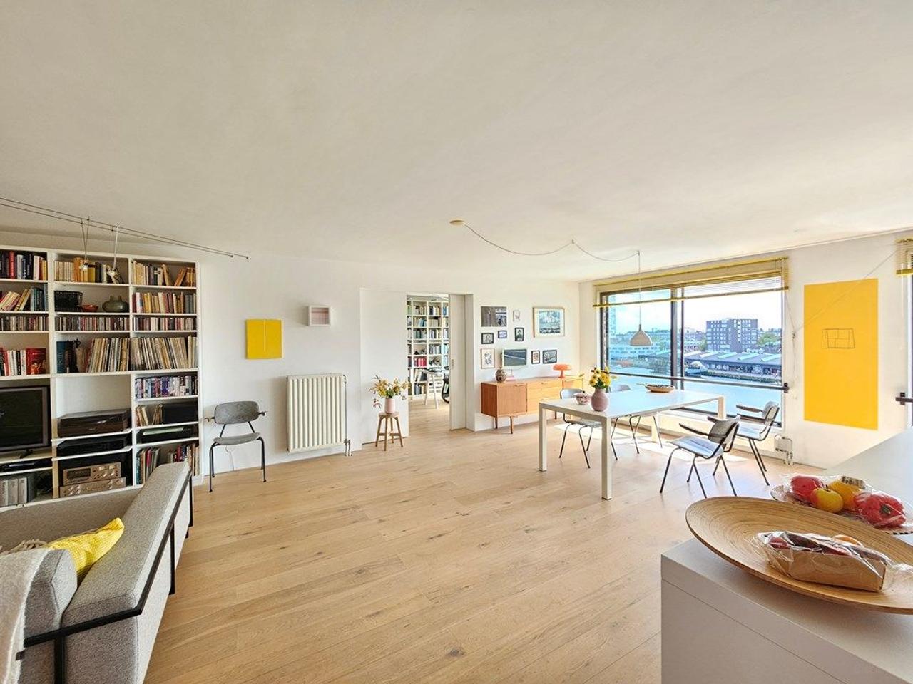 Water views and 120 m² on Java Island - Image 4