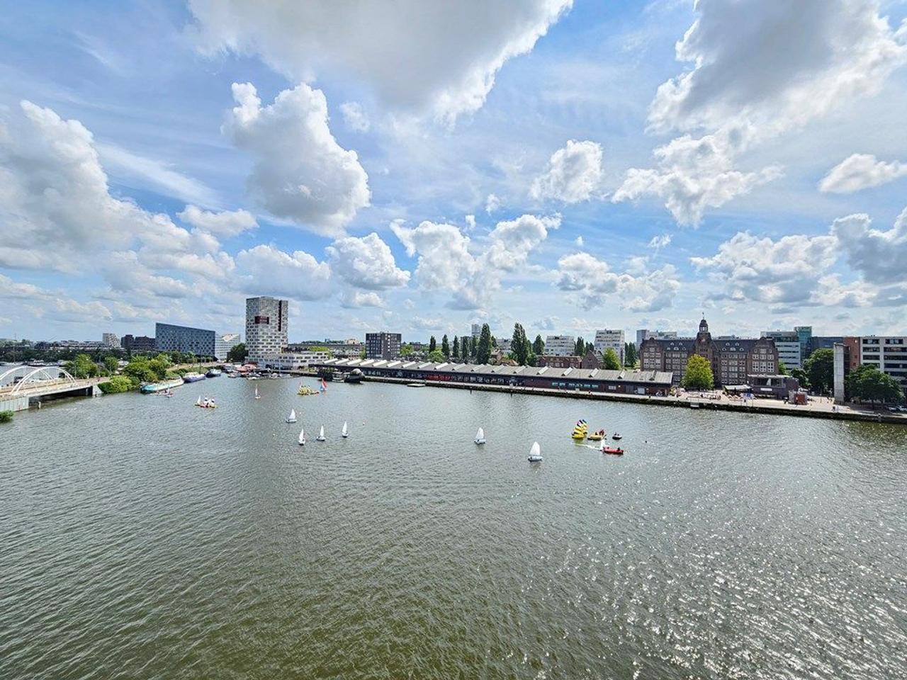 Water views and 120 m² on Java Island - Image 8