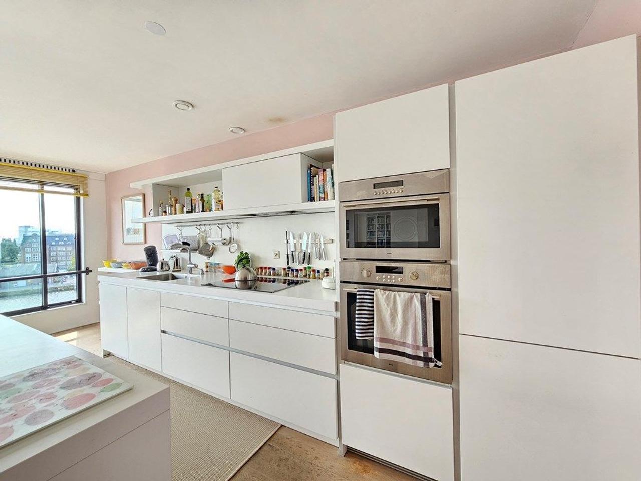Water views and 120 m² on Java Island - Image 12