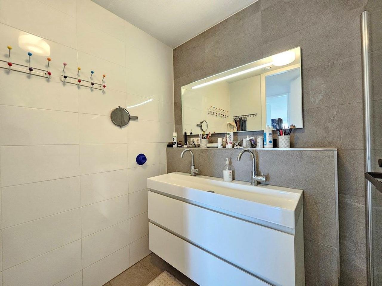 Water views and 120 m² on Java Island - Image 21