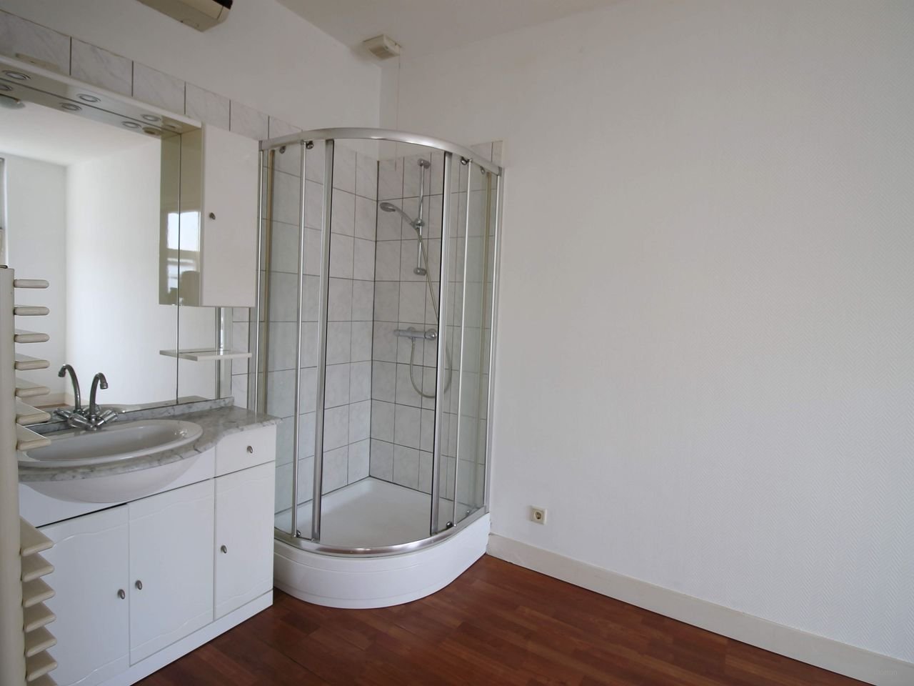 Heesterbuurt: Woning met airco & terras - Afbeelding 9