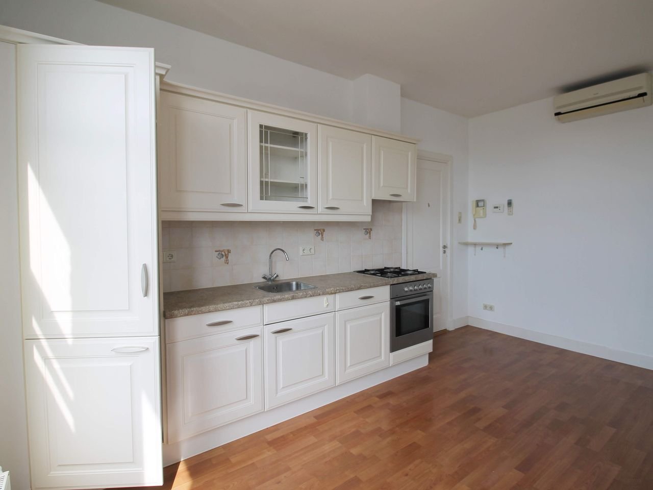 Heesterbuurt: Woning met airco & terras - Afbeelding 6