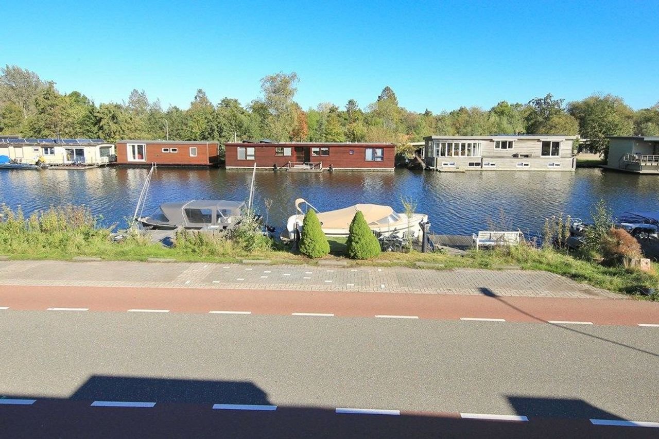 Ruime woonark (90m²) met terras in Sloten - Afbeelding 31