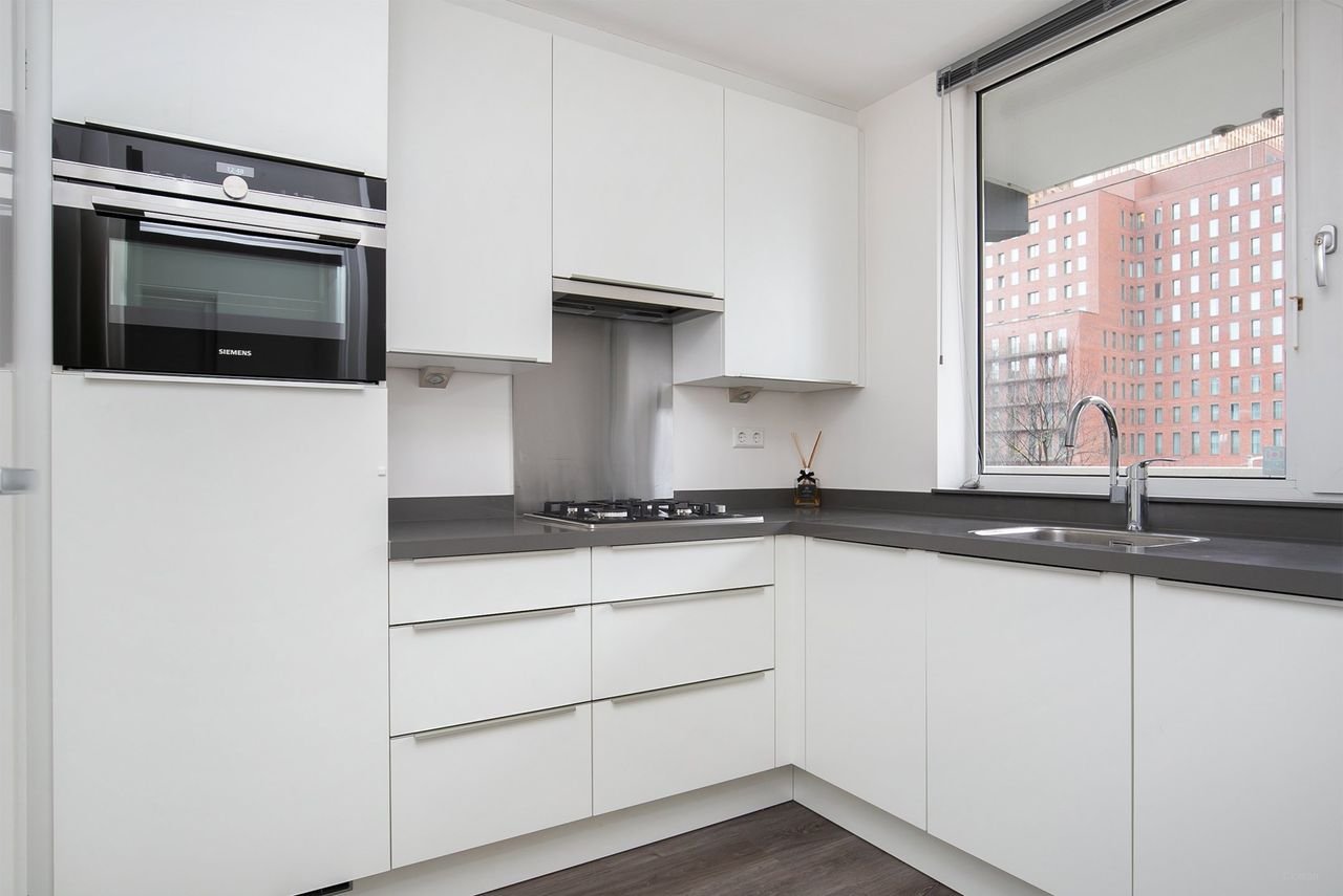 Licht 3-kamer appartement met balkon op zuid - Afbeelding 7