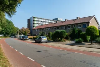 Ruime hoekwoning met grote tuin in Venray