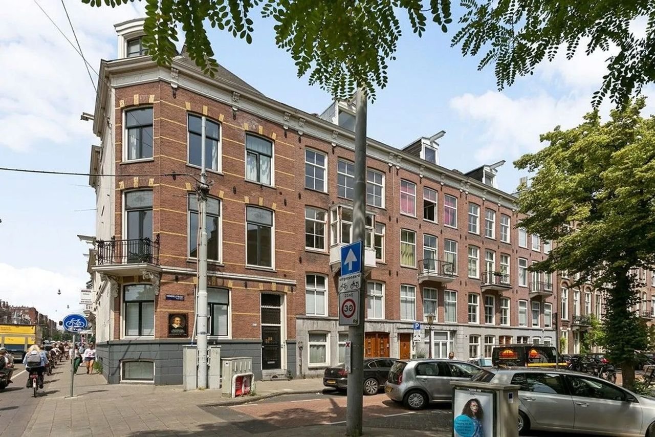 Licht hoekappartement van 85 m² bij Vondelpark - Afbeelding 1