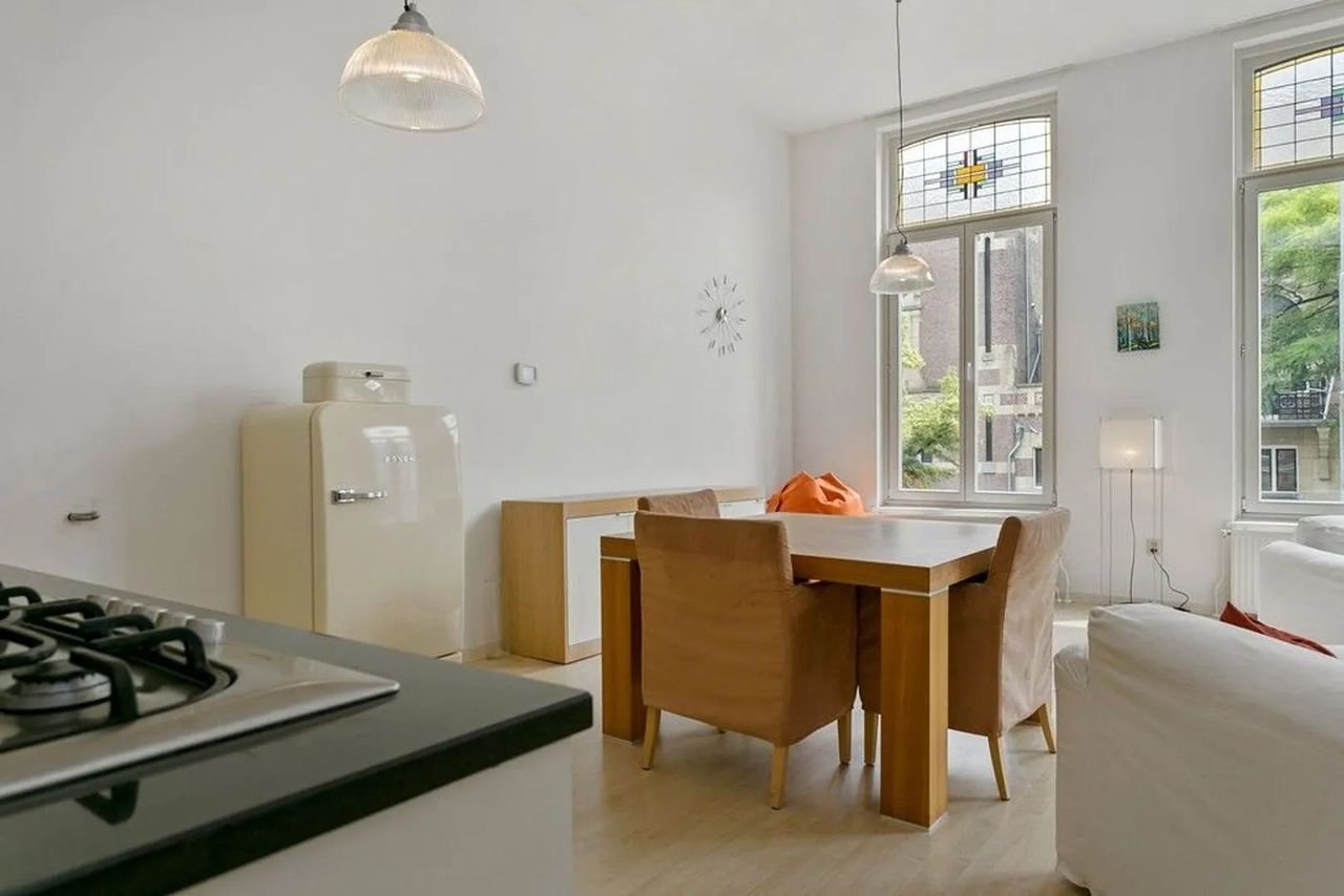 Licht hoekappartement van 85 m² bij Vondelpark - Afbeelding 4