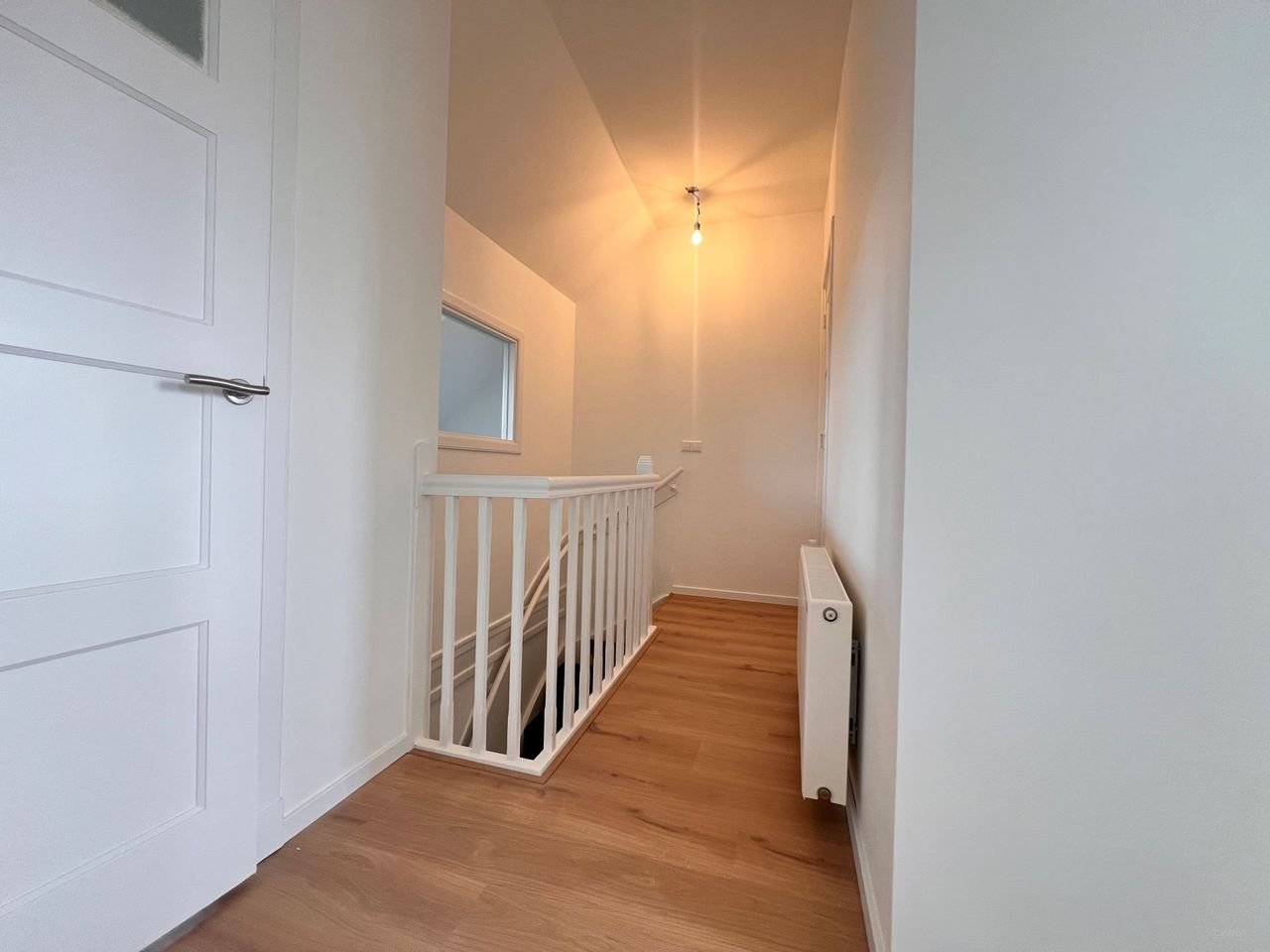 Gerenoveerde bovenwoning aan de kade - Afbeelding 13
