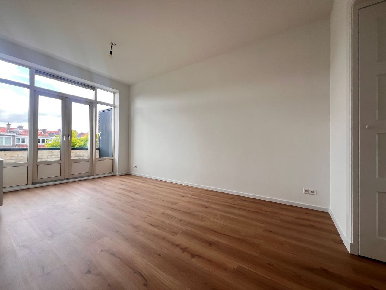 Gerenoveerde bovenwoning aan de kade - Afbeelding 4