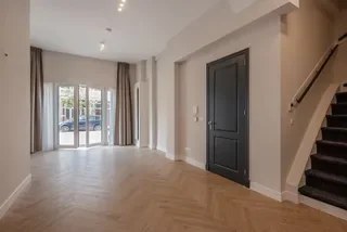 Ruim appartement met terras bij zee