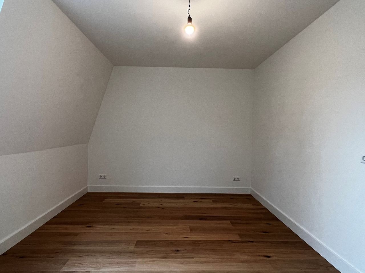 Licht bovenhuis (85 m²) met dakterras in Watergraafsmeer - Afbeelding 9