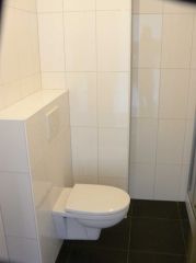 One-bedroom apartment with roof terrace - Image 7