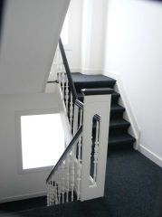 One-bedroom apartment with roof terrace - Image 9