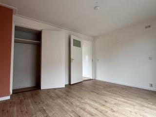 Bright 2-room apartment on the canal in Zwolle - Image 5
