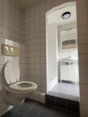 Bright 2-room apartment on the canal in Zwolle - Image 6