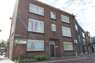 Bright 2-room apartment on the canal in Zwolle - Image 11