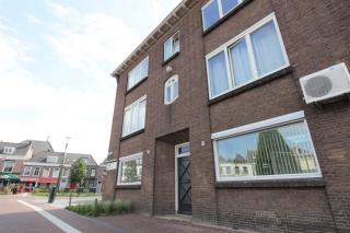 Bright 2-room apartment on the canal in Zwolle - Image 12