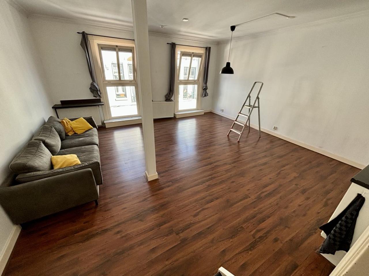 115 m² Apartment with Roof Terrace in Almelo City Centre - Image 2