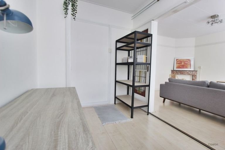 Gemeubileerd appartement met balkon en werkkamer - Afbeelding 3