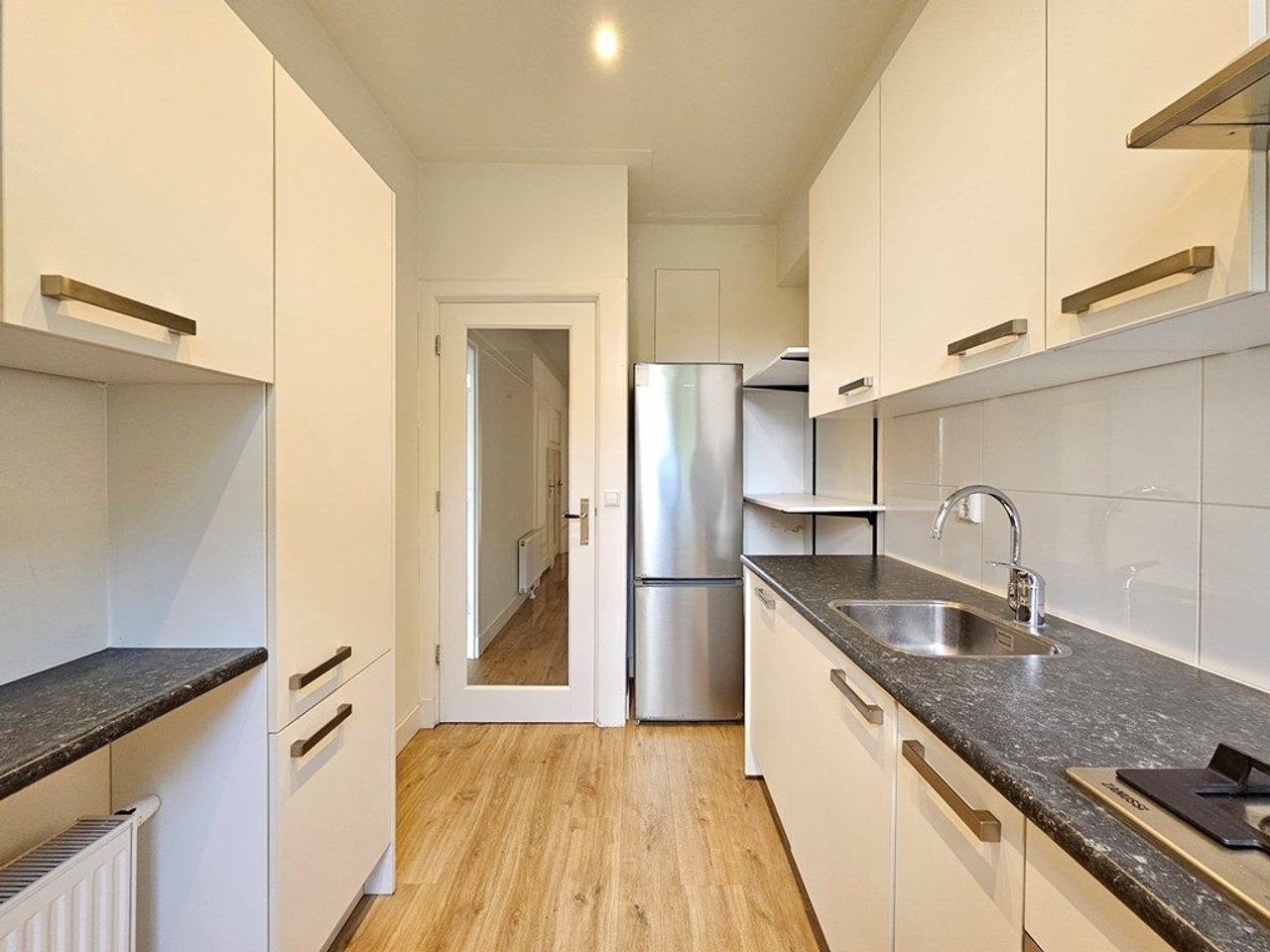 Licht appartement Stadionkade met balkon op zuid - Afbeelding 16