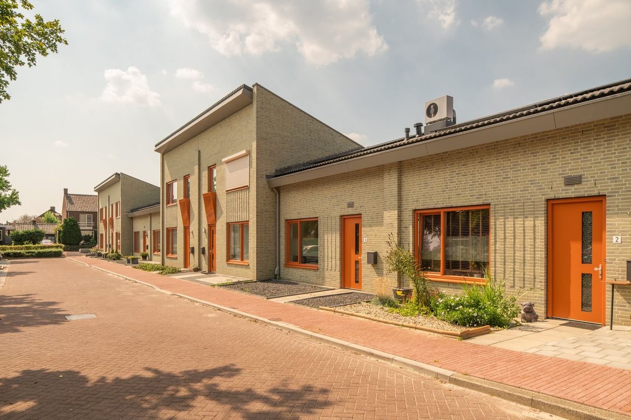 Nul-op-de-meter hoekhuis in Helden - Afbeelding 1